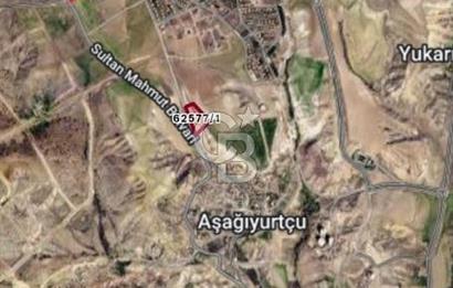 AŞAĞIYURTÇU MAH'DE BULVARA CEPHE 4+1 DAİRE GETİRİLİ KUPON ARSA
