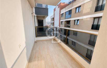 BORNOVA ÇAMDİBİ MERKEZİ KONUM KİRALIK 2+1 DAİRE