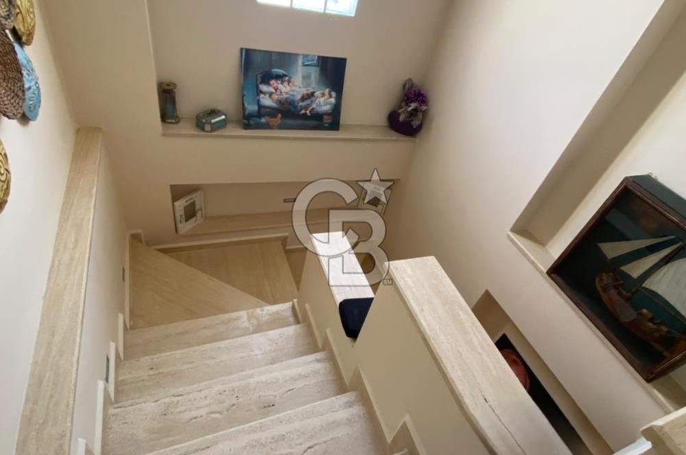 Bodrum Konacik'ta Kiralik 3+1 Guney Cephe Villa