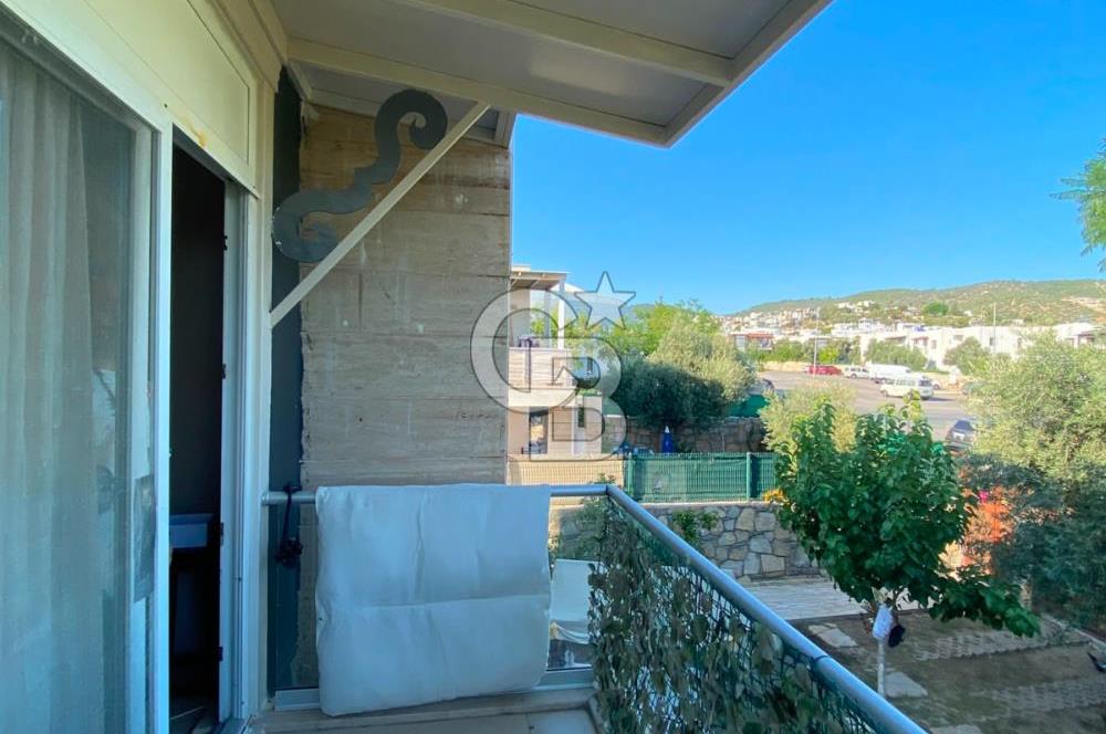 Bodrum Konacik'ta Kiralik 3+1 Guney Cephe Villa