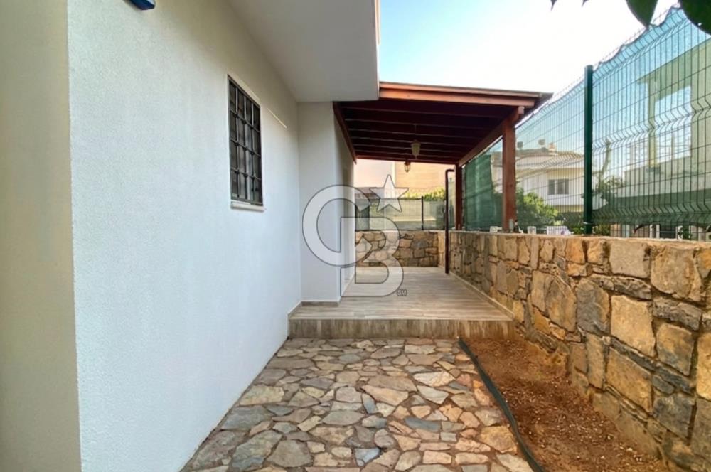 Bodrum Konacik'ta Kiralik 3+1 Guney Cephe Villa