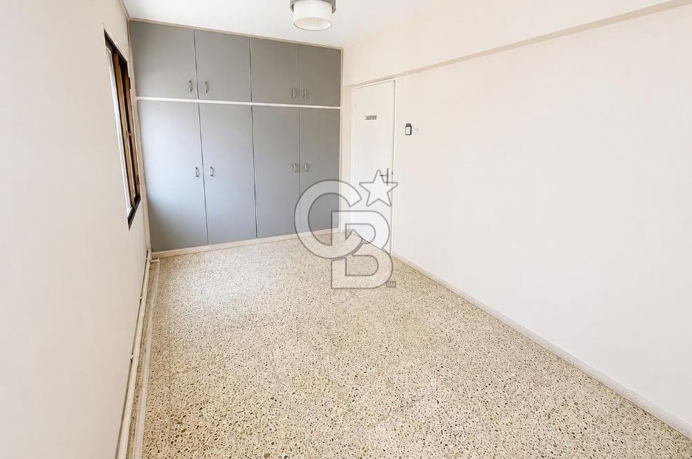 GÜZELBAHÇE SİTELERDE DENİZ MANZARALI KİRALIK DAİRE 