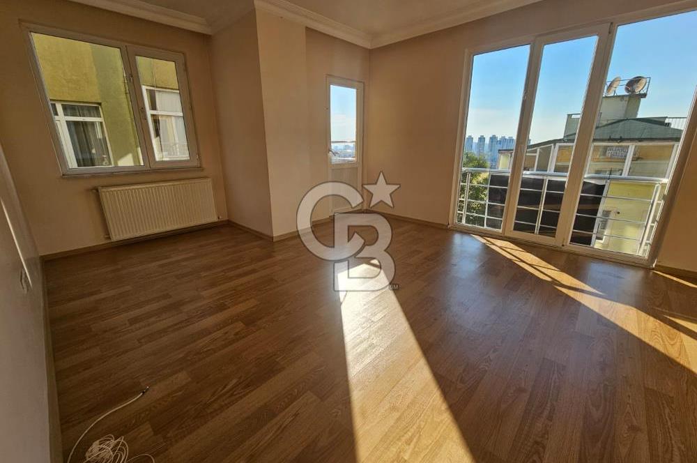 Yeditepe Üniv. Komşu Kiralık 2+1 Temiz Daire