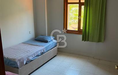 Dikili'de Satılık Plaja Yürüme Mesafesinde 7+3 Harika Eşyalı Villa