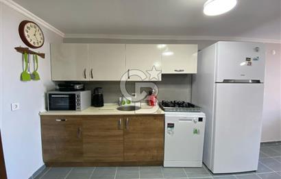 Dikili'de Satılık Plaja Yürüme Mesafesinde 7+3 Harika Eşyalı Villa