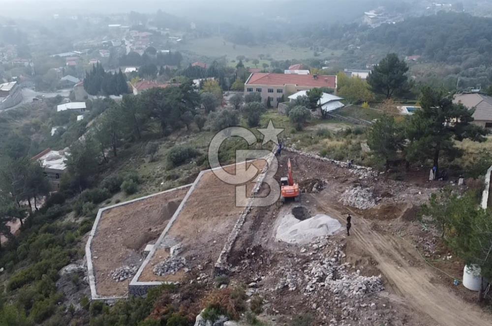 bornova Yakaköy de satılık arsa