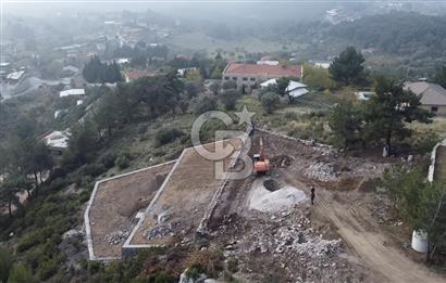 bornova Yakaköy de satılık arsa