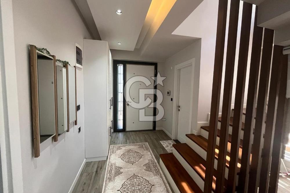 KARETEPE DE MERKEZİ LOKASYONDA MÜSTAKİL VİLLA
