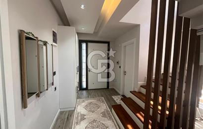 KARETEPE DE MERKEZİ LOKASYONDA MÜSTAKİL VİLLA
