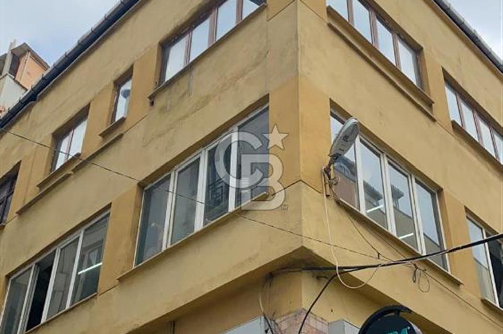 Beyoğlu Şişhane'de Deniz Manzaralı 109 M2 Satılık Ofis Katı