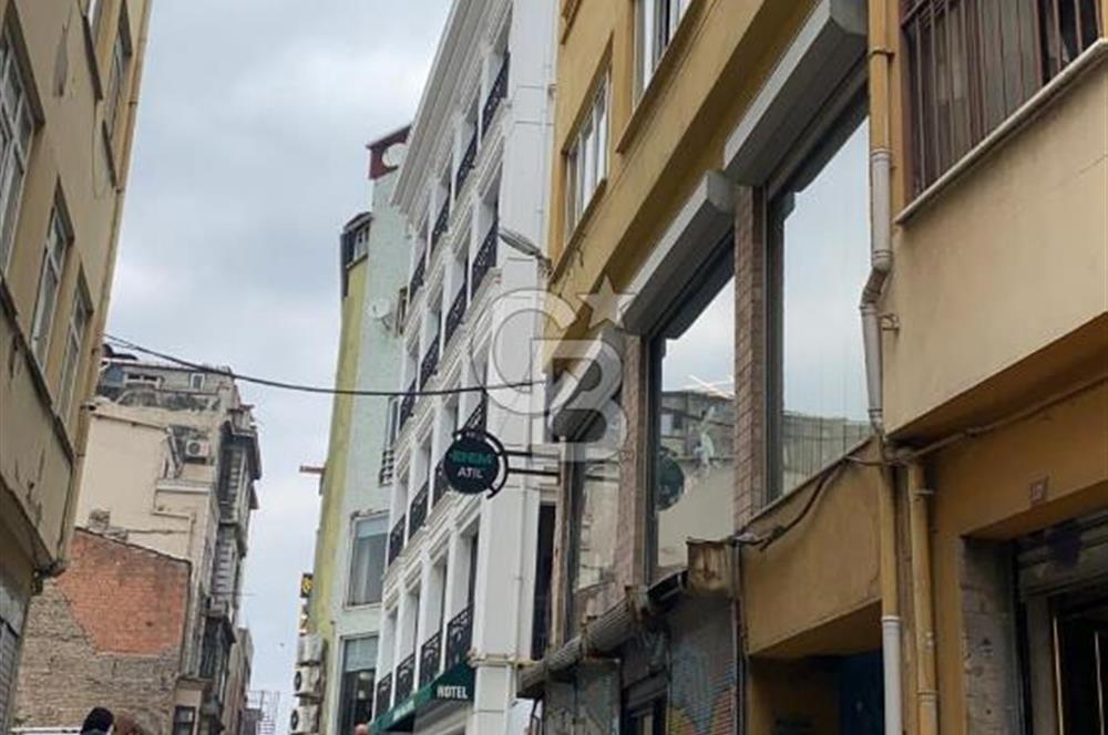 Beyoğlu Şişhane'de Deniz Manzaralı 109 M2 Satılık Ofis Katı