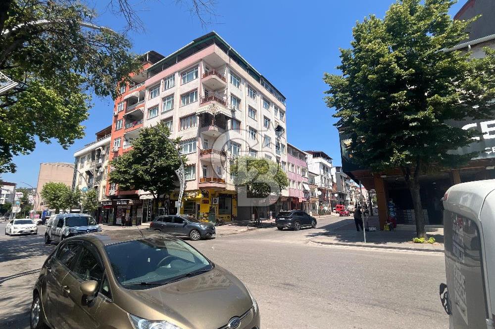 DOĞUKIŞLANIN GÖBEĞİNDE MERKEZİ KONUM ARAKAT 2+1 SATILIK DAİRE