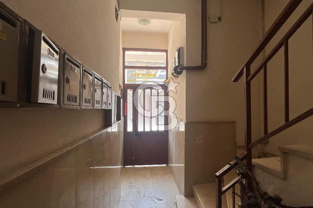 DOĞUKIŞLANIN GÖBEĞİNDE MERKEZİ KONUM ARAKAT 2+1 SATILIK DAİRE