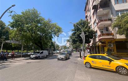 DOĞUKIŞLANIN GÖBEĞİNDE MERKEZİ KONUM ARAKAT 2+1 SATILIK DAİRE