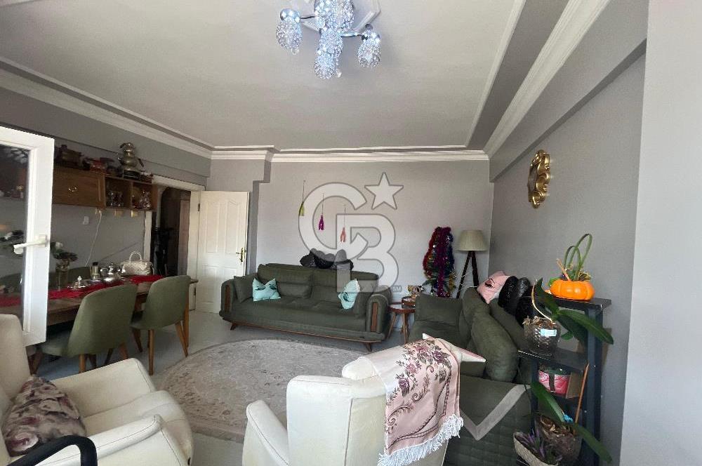 DOĞUKIŞLANIN GÖBEĞİNDE MERKEZİ KONUM ARAKAT 2+1 SATILIK DAİRE