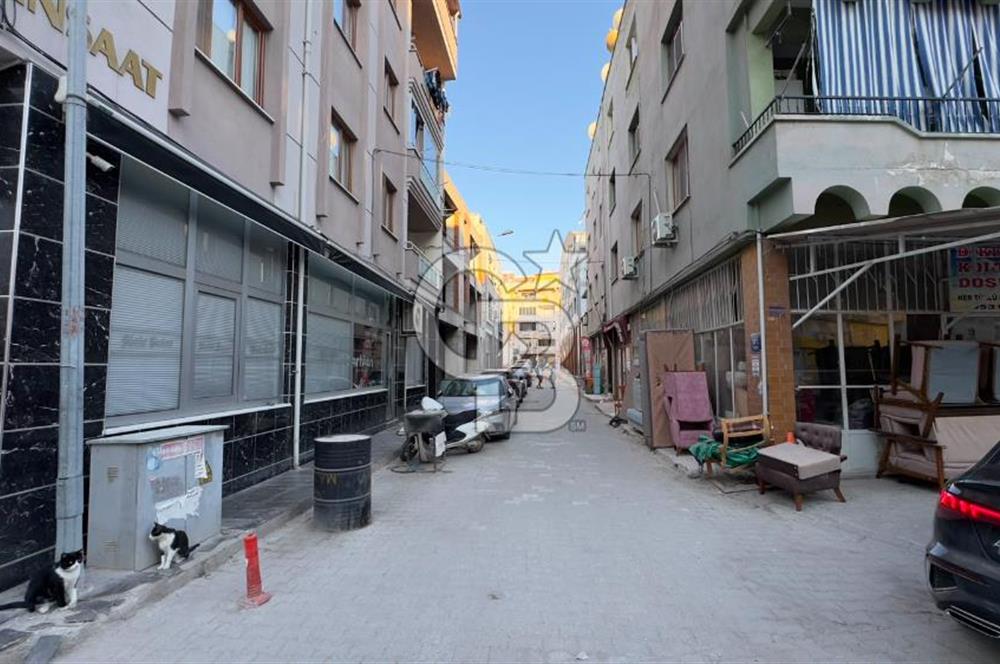 C.B. ROUTE | İSMETPAŞA'DA TİCARETİN KALBİNDE SATILIK DÜKKAN!