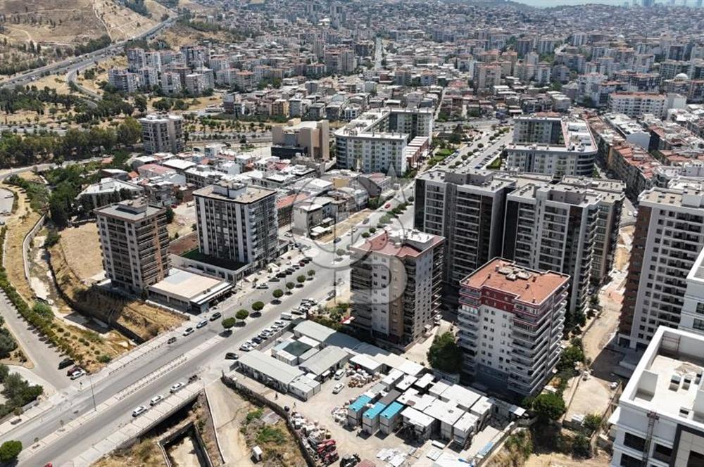 FOLKART YAKA EVLERİ KARŞISI TOPLAM 400M2 KULLANIM ALANI OLAN DÜKKAN