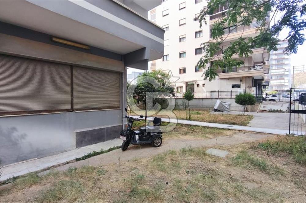 FOLKART YAKA EVLERİ KARŞISI TOPLAM 400M2 KULLANIM ALANI OLAN DÜKKAN