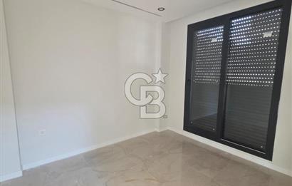 Karaağaç'ta Deniz Manzaralı Müstakil Havuzlu 4+1 Sıfır Villa