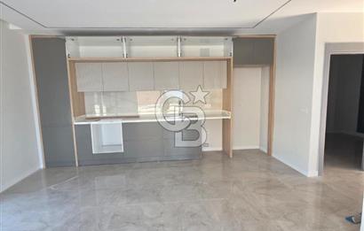 Karaağaç'ta Deniz Manzaralı Müstakil Havuzlu 4+1 Sıfır Villa
