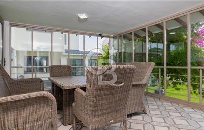 ÇEŞME ÖZGEKENT SİTESİ SATILIK 5+1 VİLLA 