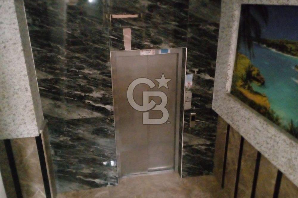 AYVALIK ALTINOVA MERKEZDE GENİŞ, KULLANIŞLI 3+1 DAİRE