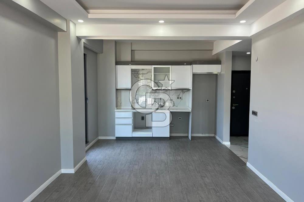 KARTEPE DUMLUPINAR NAZ REZİDANS KİRALIK GENİŞ 1+1 KÖŞE DAİRE