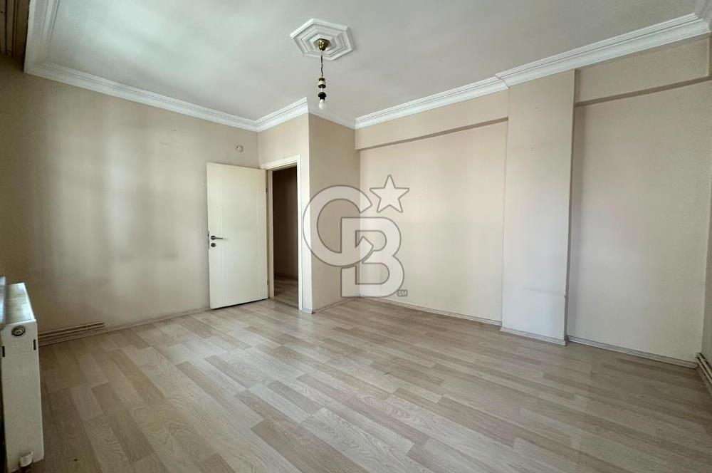 Bağcılar Kemalpaşa'da Hemen Taşınmaya Hazır Boş Temiz 2+1 Satılık Daire 