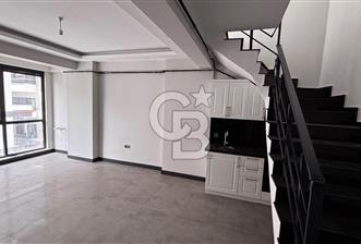 Başiskele Serdar Mah. Zümra İş Merkezi Satılık 1+1 Dublex Ofis - 1 - 362770