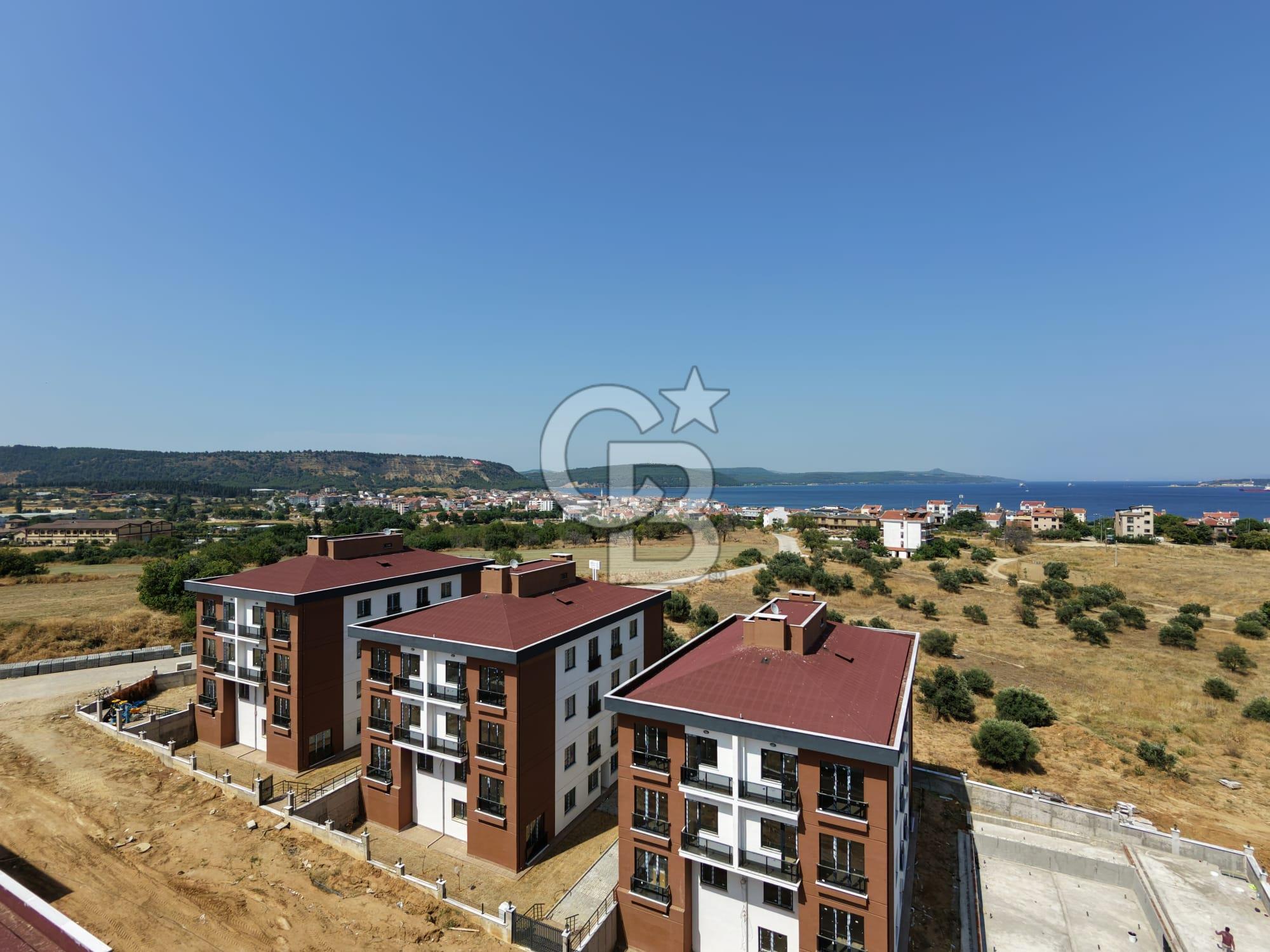 ECEABAT'TA BOĞAZ MANZARALI MODERN YAŞAM, LANSMAN FİYATLARLA 1+1 SATILIK DAİRE