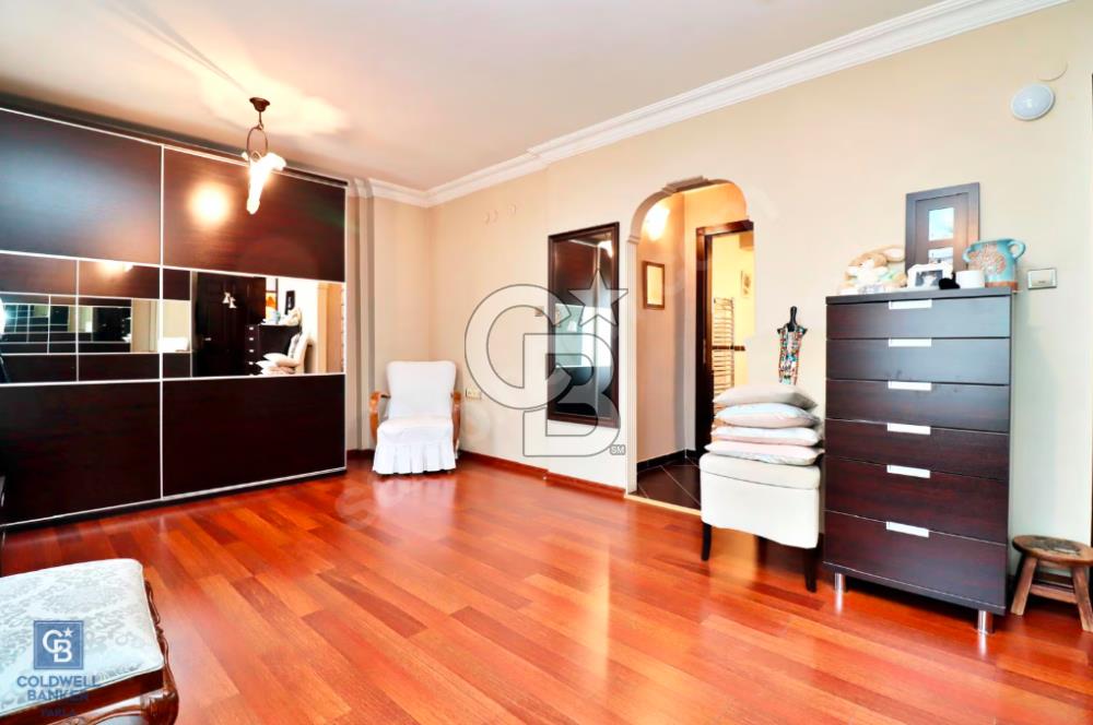 ÇANKAYA KIRKKONAKLAR MAH. DUBLEKS BAKIMLI 5+1 SATILIK DAİRE