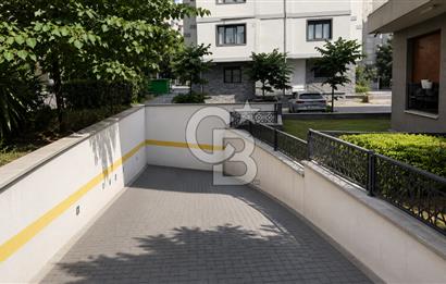 ERENKÖY DİVAN PASTANESİ SOKAĞINDA GENİŞ 3+1