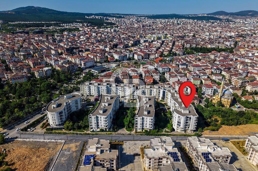 Sanacaktepe Sarıgazi Mahallesi Ovalbahçe Sitesi 2+1 Satılık Daire