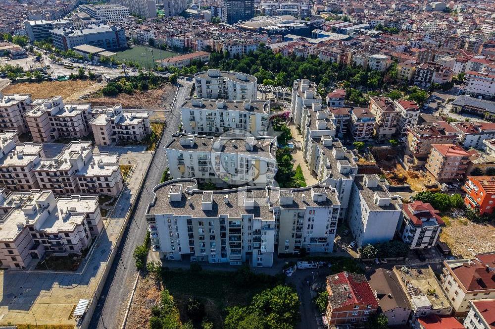 Sanacaktepe Sarıgazi Mahallesi Ovalbahçe Sitesi 2+1 Satılık Daire