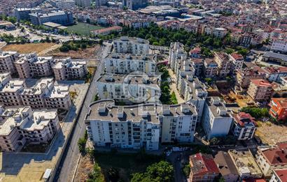 Sanacaktepe Sarıgazi Mahallesi Ovalbahçe Sitesi 2+1 Satılık Daire
