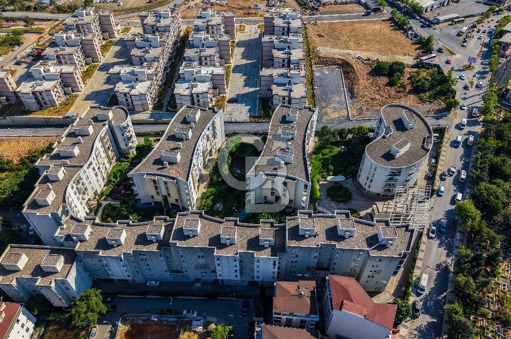 Sanacaktepe Sarıgazi Mahallesi Ovalbahçe Sitesi 2+1 Satılık Daire