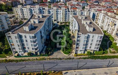 Sanacaktepe Sarıgazi Mahallesi Ovalbahçe Sitesi 2+1 Satılık Daire