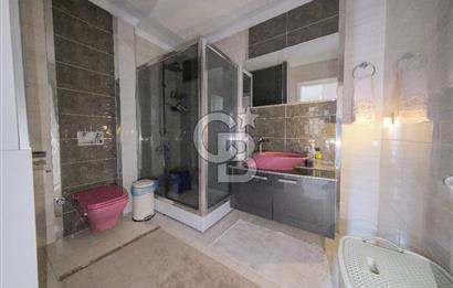 Sanacaktepe Sarıgazi Mahallesi Ovalbahçe Sitesi 2+1 Satılık Daire