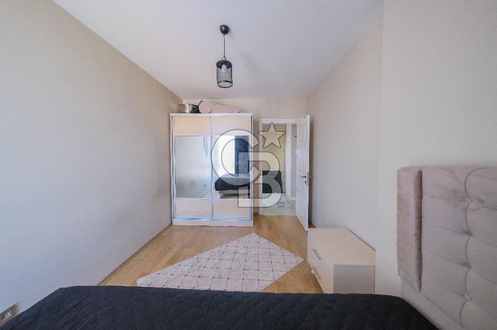 Sanacaktepe Sarıgazi Mahallesi Ovalbahçe Sitesi 2+1 Satılık Daire