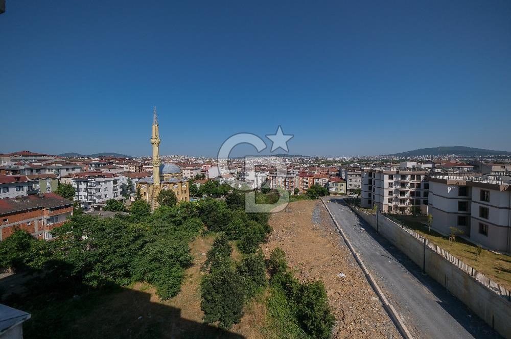 Sanacaktepe Sarıgazi Mahallesi Ovalbahçe Sitesi 2+1 Satılık Daire