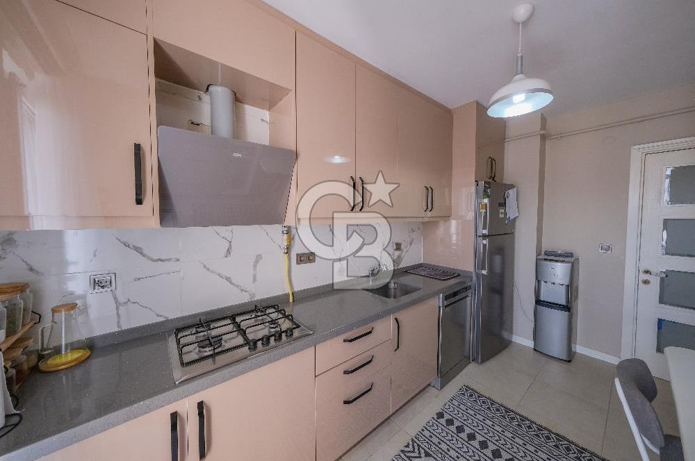 Sanacaktepe Sarıgazi Mahallesi Ovalbahçe Sitesi 2+1 Satılık Daire