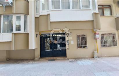 KARŞIYAKA'NIN EN NEZİH BÖLGESİNDE BAHÇELİ FERAH 3+1