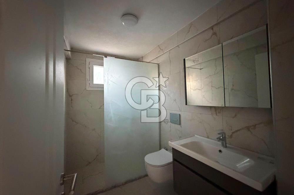 AYVALIK ÇAMLIKTA YATIRIMLIK KOMPLE BİNA & PROJELİK ARSA
