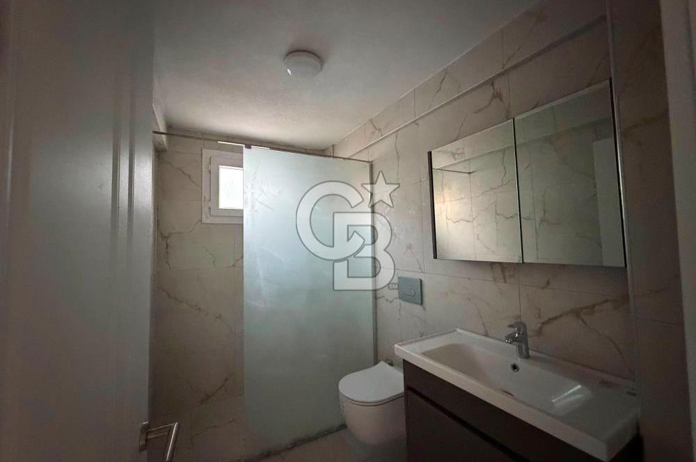 AYVALIK ÇAMLIKTA YATIRIMLIK KOMPLE BİNA & PROJELİK ARSA