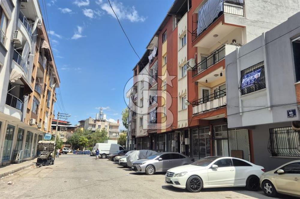 BUCA FIRAT MAHALLESİ'NDE DOGALGAZLI GENİŞ İSTER OTURUMLUK İSTER YATIRIMLIK 3+1 SATILIK DAİRE