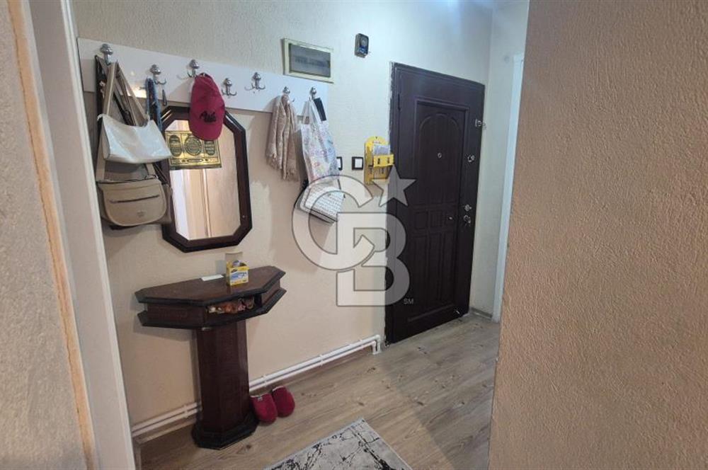 BUCA FIRAT MAHALLESİ'NDE DOGALGAZLI GENİŞ İSTER OTURUMLUK İSTER YATIRIMLIK 3+1 SATILIK DAİRE