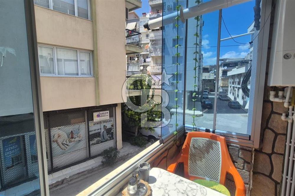 BUCA FIRAT MAHALLESİ'NDE DOGALGAZLI GENİŞ İSTER OTURUMLUK İSTER YATIRIMLIK 3+1 SATILIK DAİRE