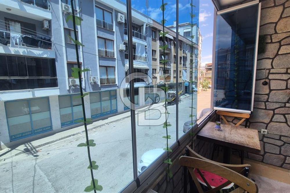 BUCA FIRAT MAHALLESİ'NDE DOGALGAZLI GENİŞ İSTER OTURUMLUK İSTER YATIRIMLIK 3+1 SATILIK DAİRE