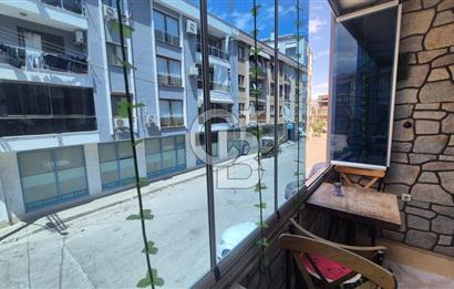 BUCA FIRAT MAHALLESİ'NDE DOGALGAZLI GENİŞ İSTER OTURUMLUK İSTER YATIRIMLIK 3+1 SATILIK DAİRE