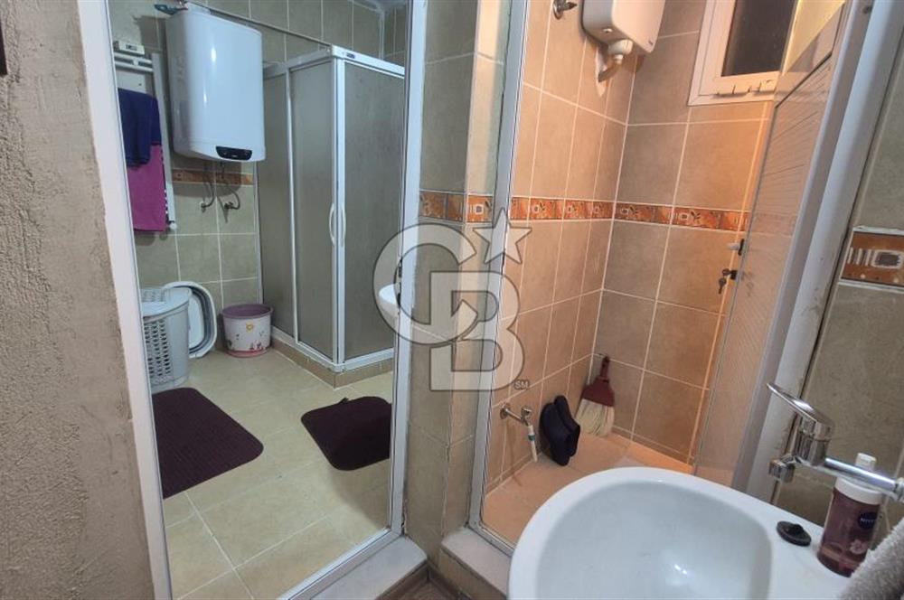 BUCA FIRAT MAHALLESİ'NDE DOGALGAZLI GENİŞ İSTER OTURUMLUK İSTER YATIRIMLIK 3+1 SATILIK DAİRE